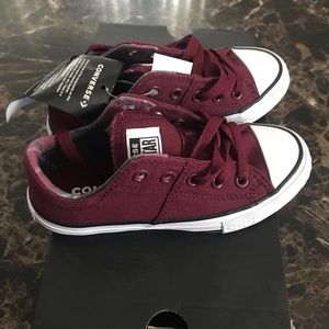 converse madison ox burgundy